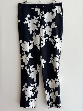Oasis Black and White Floral Cropped Drawstring Trousers, Size 10/36